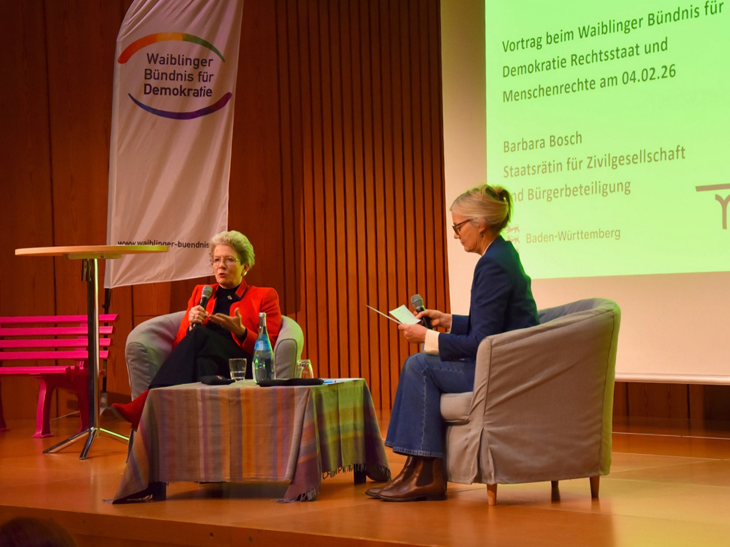 Barabara Bosch im Gespr&auml;ch mit Uschi Entemann